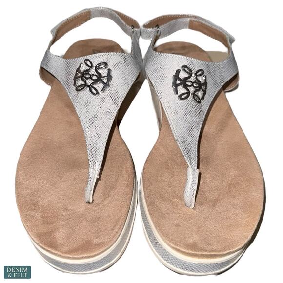 LifeStride Velocity 2.0 Soft System Buckle Thong Sandals Gold Size 10 - Picture 9 of 16